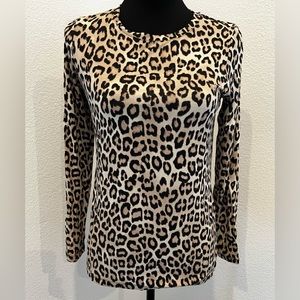 Chico’s Leopard Print Long Sleeve T-Shirt Size 00 (US Size 2)